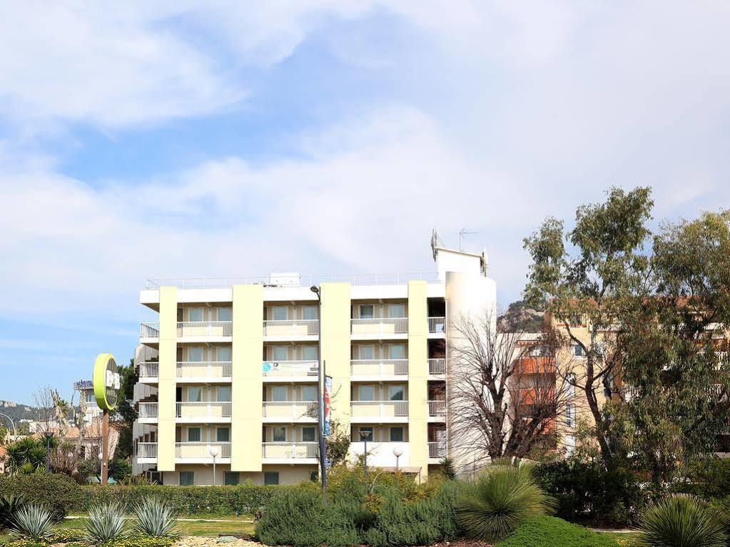 B&B Hôtel Hyères Eksteriør billede