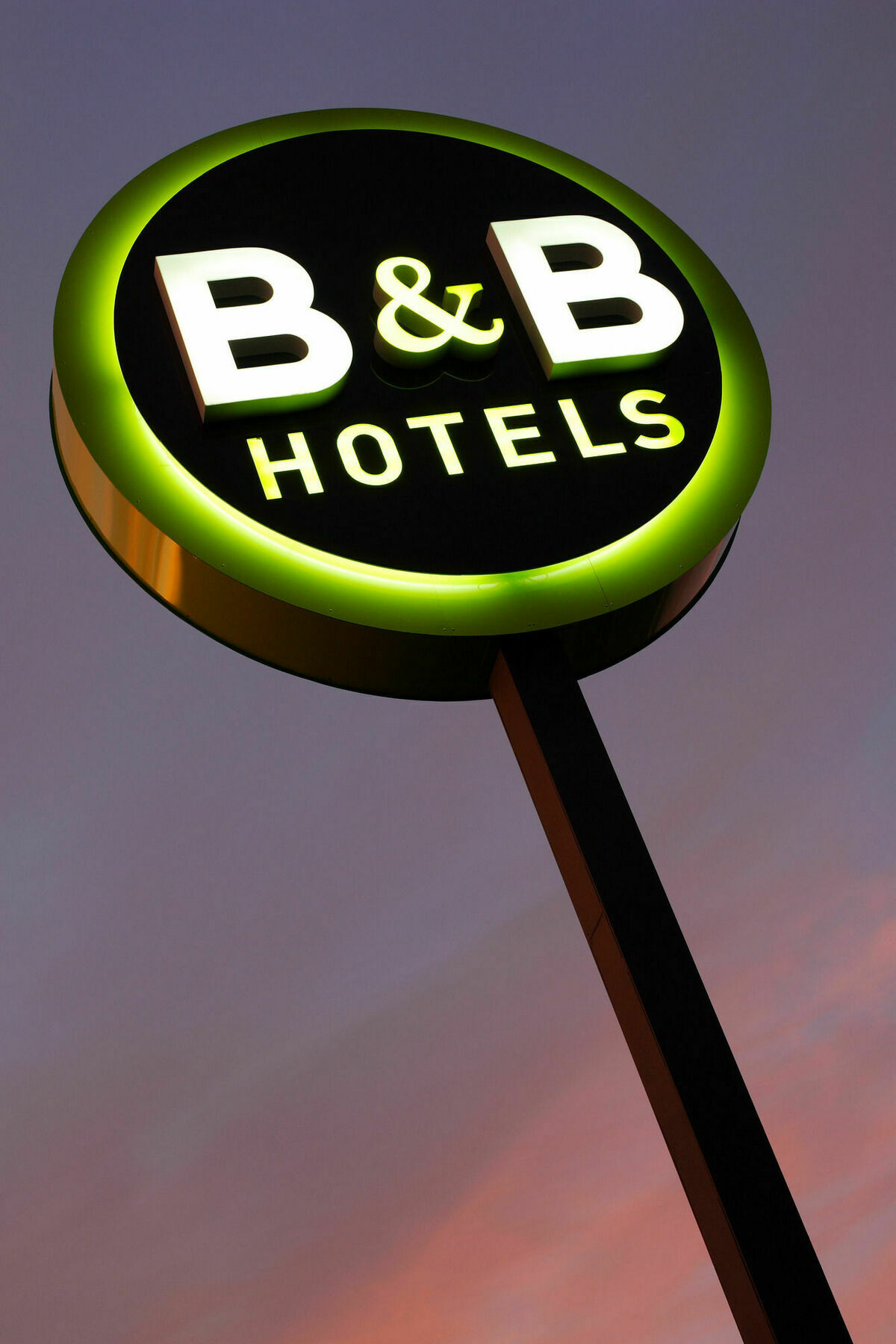 B&B Hôtel Hyères Eksteriør billede